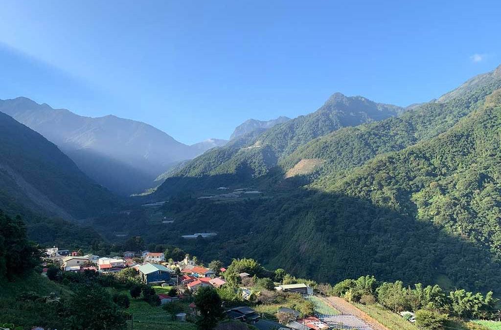 2020脊梁山脈旅遊年－ 一起走向群山，享受悠遊山林的喜悅