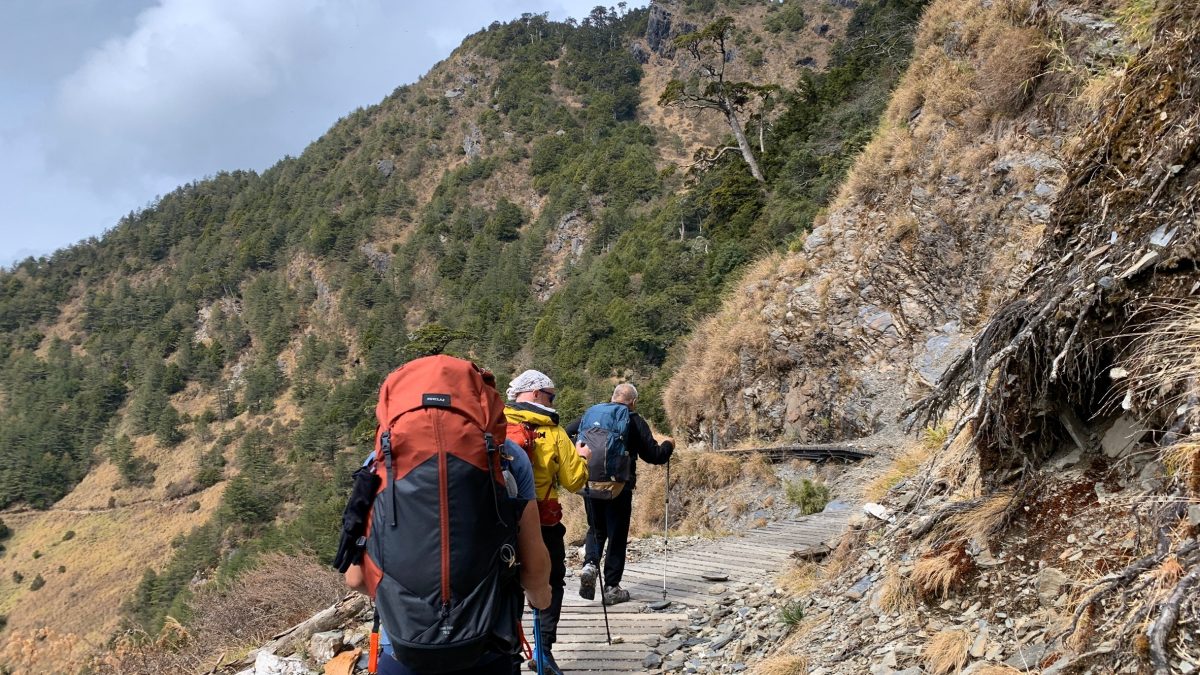 【文章分享】原森旅行社協助外文雜誌SilverKris 來台採訪山脈旅遊