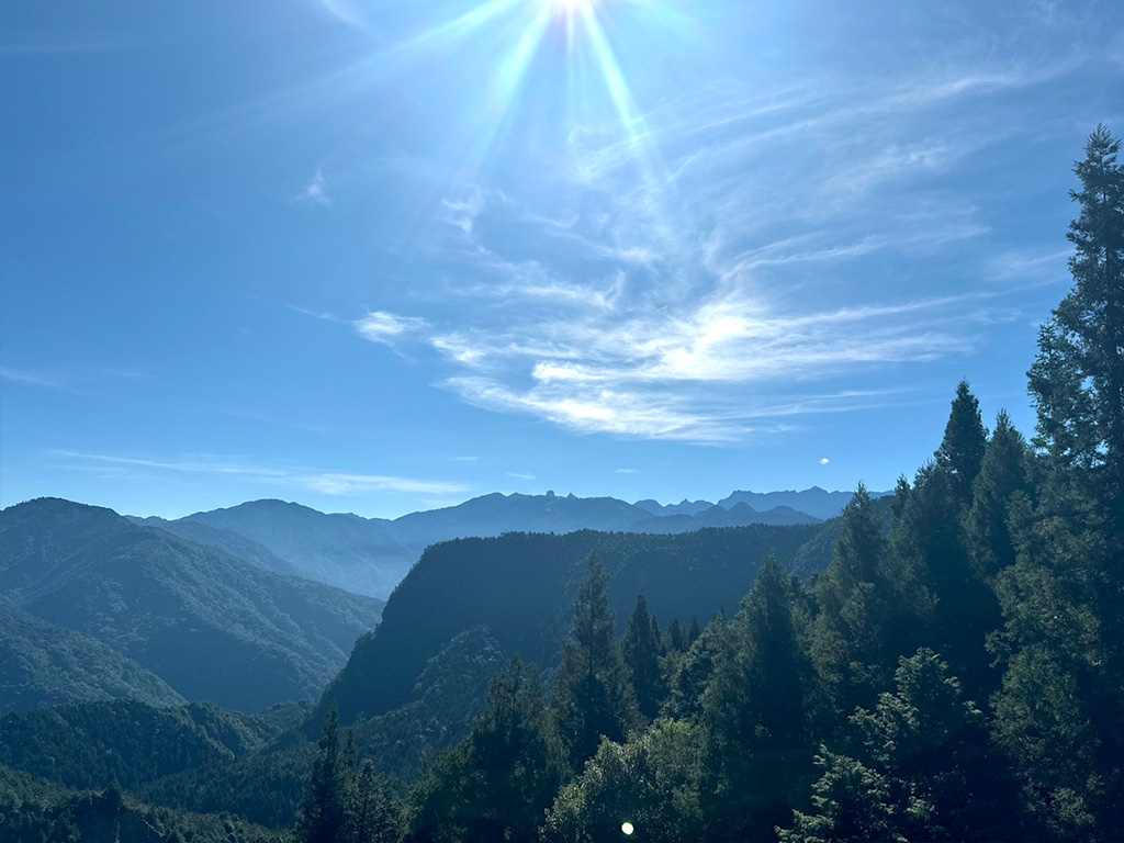 眺望聖稜線‧白蘭部落健行與山椒魚生態之旅(高鐵新竹站出發)