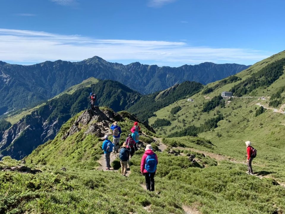 合歡山高山森態~群峰.彩卉繽紛三日遊(高鐵台中站出發)